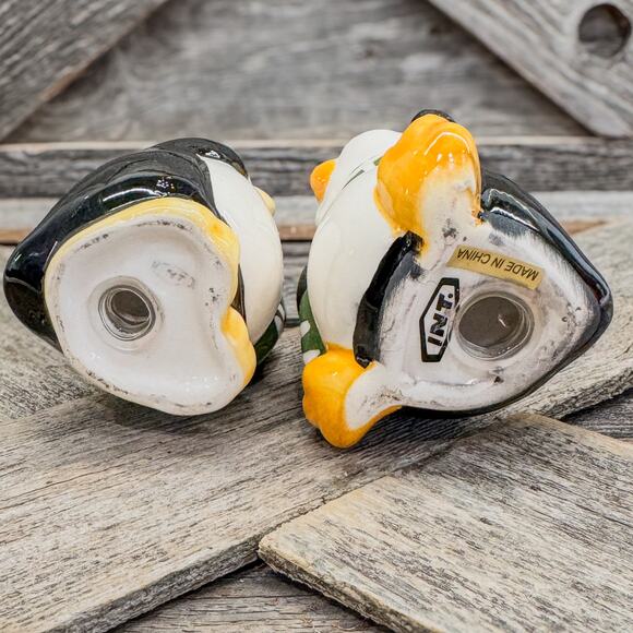 Winter Holiday Penguins Salt and Pepper Shaker Set, Holiday Kitchen Decor-4.25"H - Picture 7 of 7